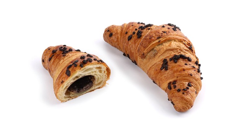 Csokoládés-mogyorós croissant 95g, 60db/karton 